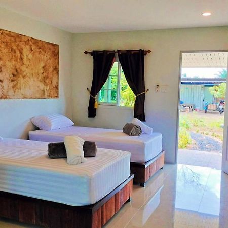 ปารมีฟาร์มสเตย์ Takuapa Ngoại thất bức ảnh