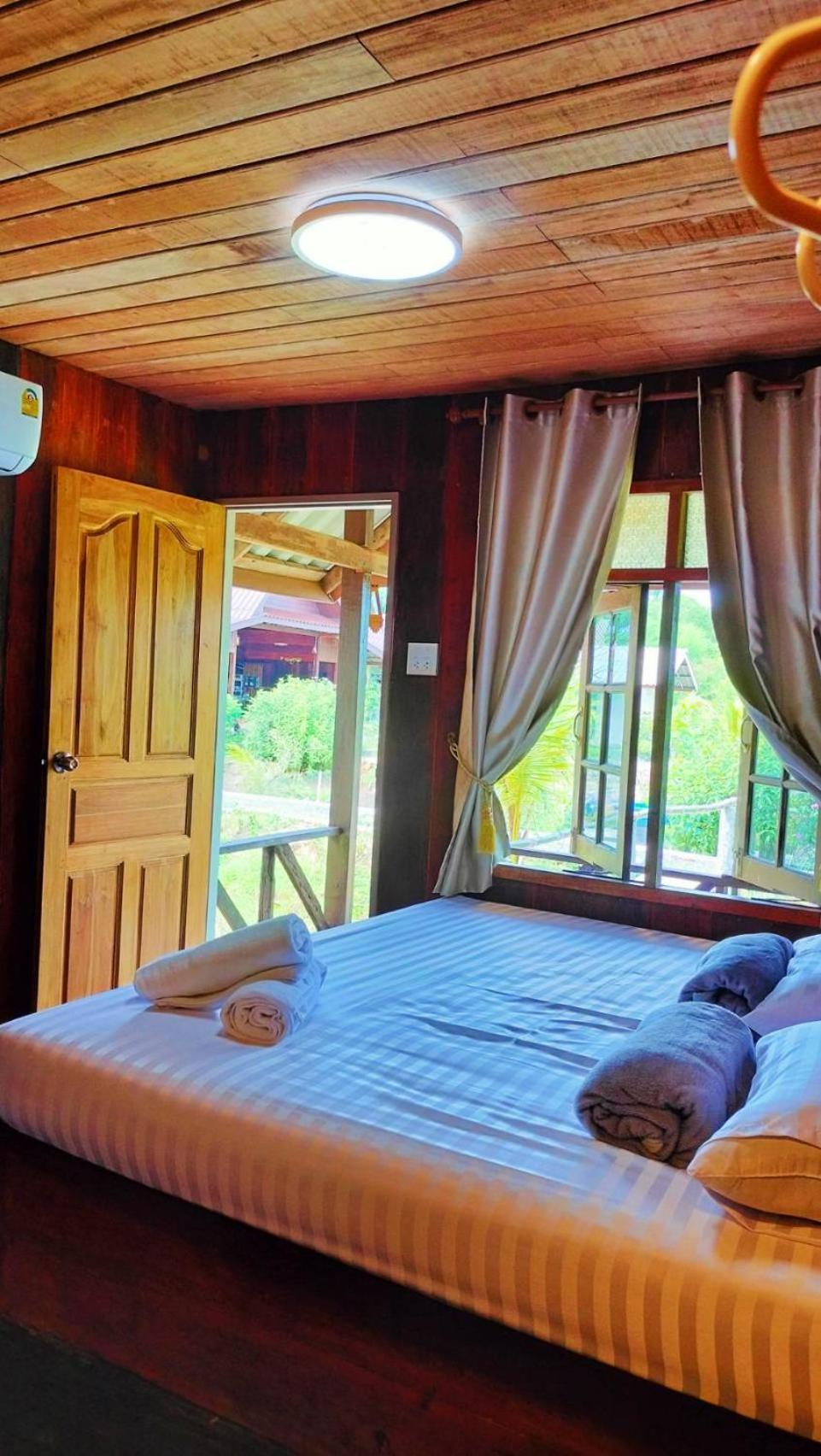 ปารมีฟาร์มสเตย์ Takuapa Ngoại thất bức ảnh